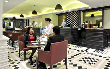 Ресторан отеля Millennium Plaza Hotel Dubai 5* Ресторан отеля Millennium Plaza Hotel Dubai 5*