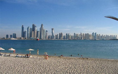 Пляж отеля Movenpick Hotel Ibn Battuta Gate - Dubai 5*