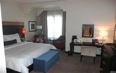 Номер отеля Movenpick Hotel Ibn Battuta Gate - Dubai 5*