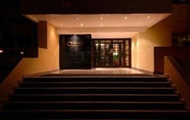 Отель Nuran Greens Serviced Residences 4*