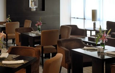 Ресторан отеля Nuran Greens Serviced Residences 4* Ресторан отеля Nuran Greens Serviced Residences 4*