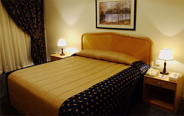 Номер отеля Oasis Court Hotel Apartments 3*