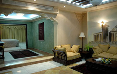 Номер отеля Oriental Palace Hotel Apartments 2* Номер отеля Oriental Palace Hotel Apartments 2*