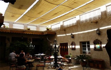 Ресторан отеля Orient Guest House 4*