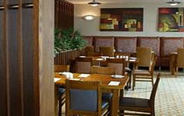 Ресторан отеля Premier Inn Dubai International Airport 3*