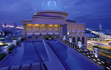 Pullman Dubai Mall of the Emirates 4*