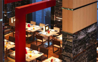 Ресторан отеля Radisson Blu Hotel Dubai Media City 4*