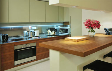 Номер отеля Radisson Blu Residence Dubai Marina 4*