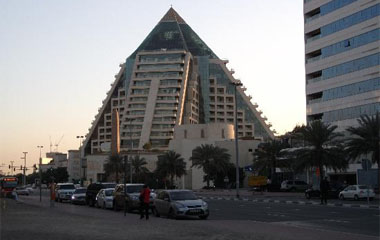 Отель Raffles Dubai 5*