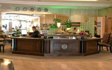 Отель Ramada Continental Hotel 4* Отель Ramada Continental Hotel 4*