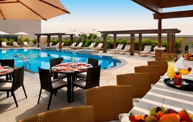 Отель Ramada Jumeirah 4*