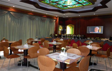 Ресторан отеля Ramee Guestline Hotel 2*
