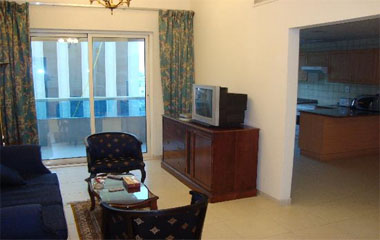 Номер отеля Ramee Guestline Hotel Apartment II 3*