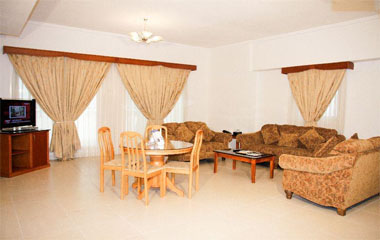 Номер отеля Ramee Guestline Hotel Apartment III 3*