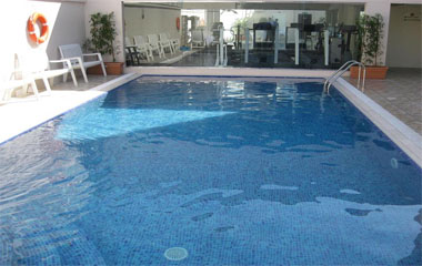 Отель Regent Beach Resort 3*