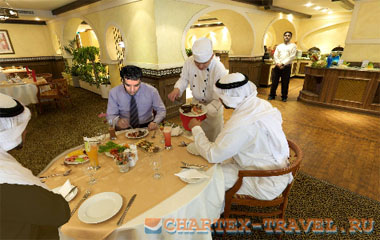 Ресторан отеля Riviera Hotel 4*