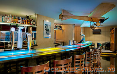 Ресторан отеля Sheraton Deira Hotel 4* Ресторан отеля Sheraton Deira Hotel 4*