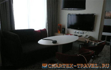 Номер отеля Suite Novotel Mall Of The Emirates 4*