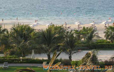 Пляж отеля The Ritz-Carlton, Dubai 5* Пляж отеля The Ritz-Carlton, Dubai 5*