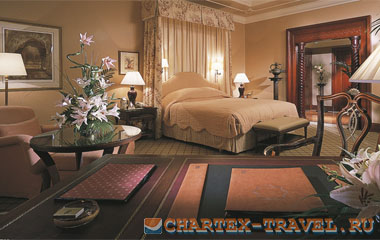 Номер отеля The Ritz-Carlton, Dubai 5* Номер отеля The Ritz-Carlton, Dubai 5*