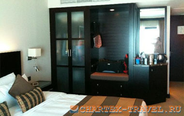 Номер отеля Traders Hotel, Dubai by Shangri-La 4*