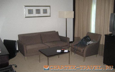 Номер отеля Traders Hotel, Dubai by Shangri-La 4*