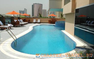 Отель Tulip Creek Hotel Apartments 4*