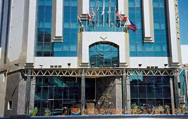 Отель York International Hotel 3*